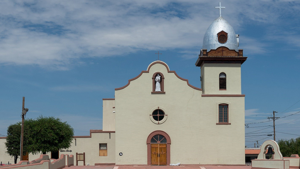The Ysleta Mission in El Paso, Texas The Ysleta Mission in El Paso, Texas